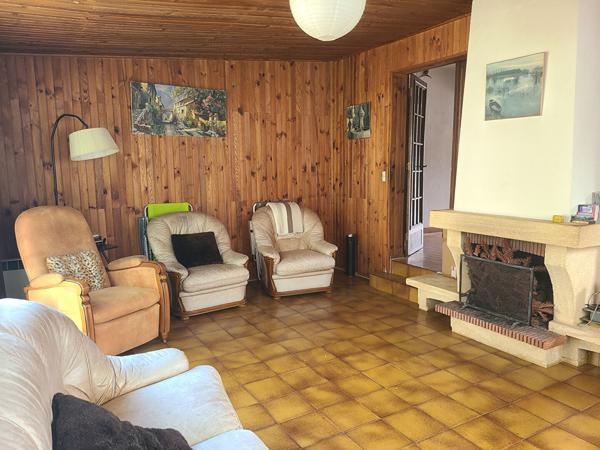 Maison familiale calme à vendre au centre-ville de Fontenay-le-Fleury