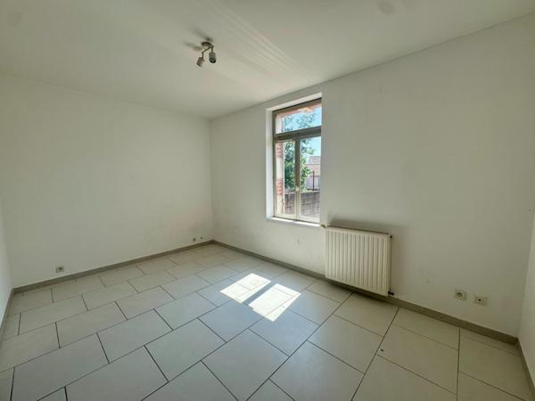 Maison de ville 94?m², jardin et cave à Villeneuve sur lot