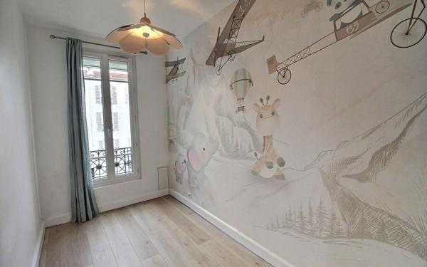 Appartement à vendre    3 pièces • 55,01 m2 Vincennes