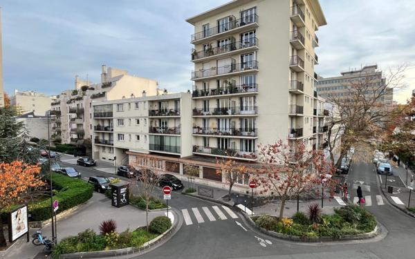 Appartement à vendre    3 pièces • 55,01 m2 Vincennes