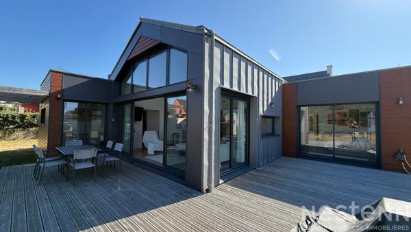 QUIBERON - Maison d'architecte de plain-pied de 2021 avec 3 chambres à vendre