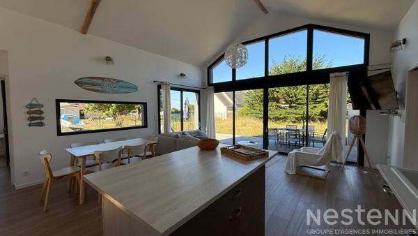 QUIBERON - Maison d'architecte de plain-pied de 2021 avec 3 chambres à vendre