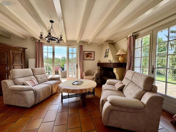 Villa à vendre à Migné-Auxances dans la Vienne (86440), ref : VM570-86001