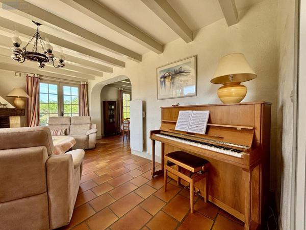 Villa à vendre à Migné-Auxances dans la Vienne (86440), ref : VM570-86001