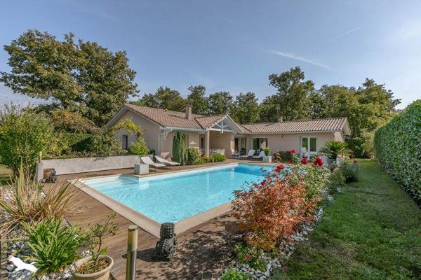 Maison à vendre |  Martignas-sur-Jalle |  5 pièces | 150 m²