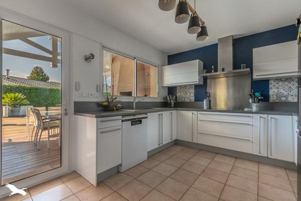 Maison à vendre |  Martignas-sur-Jalle |  5 pièces | 150 m²