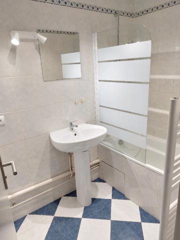 Appartement à louer à Mâcon (71000)