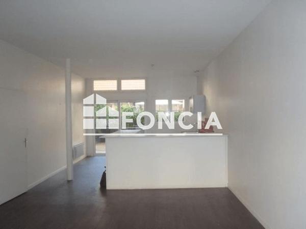 Location Appartement 3 pièces 82.86 m² - 62 RUE VICTOR HUGO Tarbes 65000