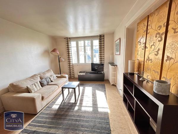 Appartement à louer 3 pièces 71.21m² Orléans (45000)