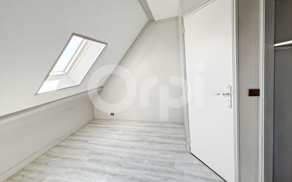 Immeuble à vendre    Dammartin-en-Goële