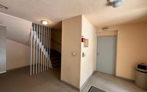 Appartement à louer    2 pièces • 52 m2 Mende