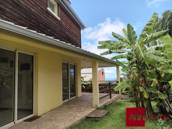 A LOUER VILLA F4 AVEC JARDIN ARBORÉ - PITON SAINT LEU