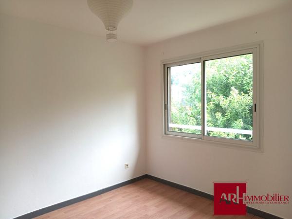 A LOUER VILLA F4 AVEC JARDIN ARBORÉ - PITON SAINT LEU