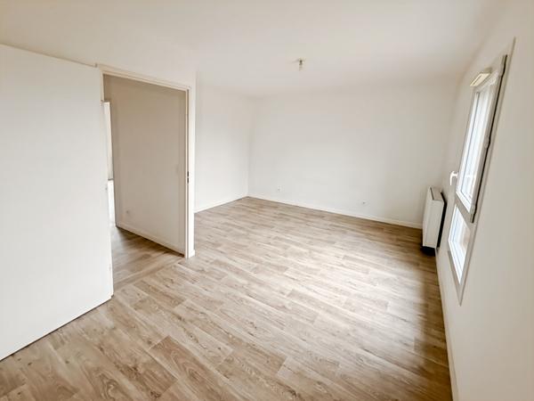 Maison Sainte Geneviève Des Bois 3 pièces 75.18 m2