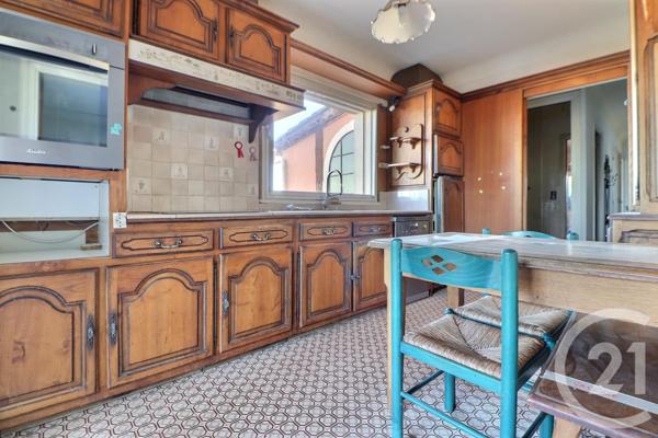 Maison à vendre  8 pièces - 194,75 m2 ST RAPHAEL - 83