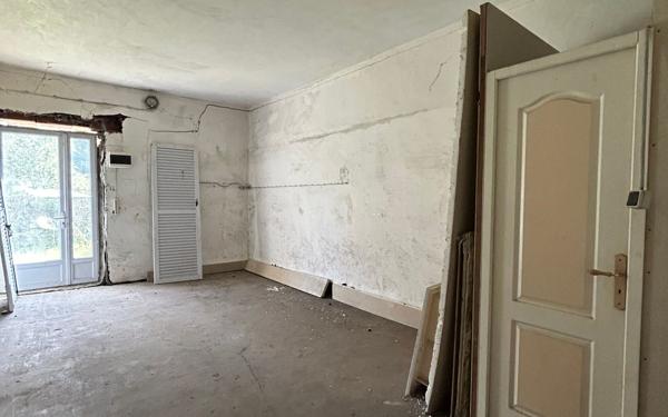 Maison à vendre    4 pièces •  Orthez