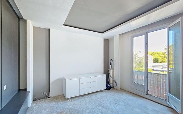 Appartement à louer    3 pièces •  Rueil-Malmaison