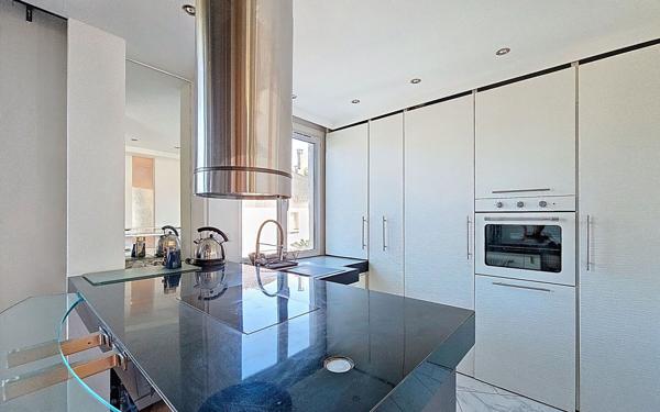 Appartement à louer    3 pièces •  Rueil-Malmaison