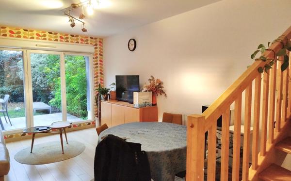 Maison à vendre    5 pièces • 131 m2 Morangis