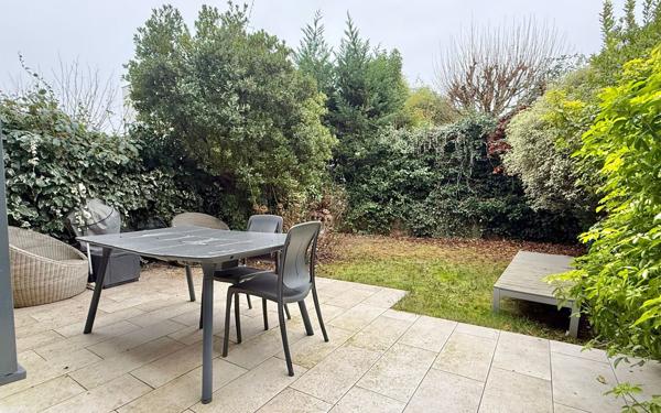 Maison à vendre    5 pièces • 131 m2 Morangis