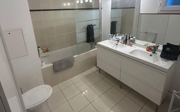 Maison à vendre    5 pièces • 131 m2 Morangis