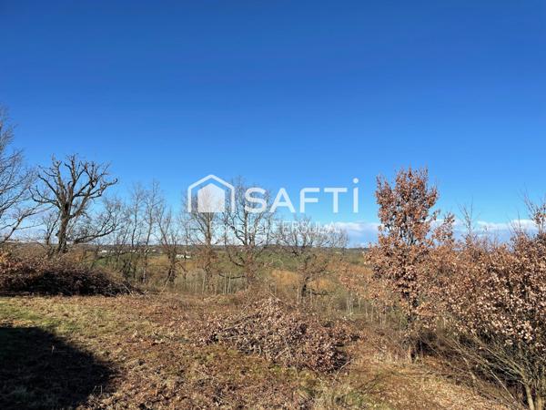 Grand terrain avec CU position dominante