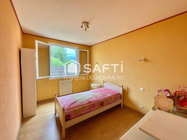 Maison de plain-pied 80m2, 3 chambres et garage