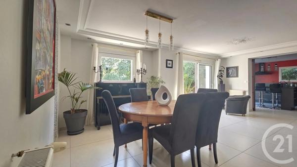Maison à vendre  7 pièces - 172 m 2   THEIX NOYALO  - 56