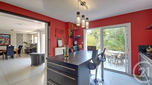 Maison à vendre  7 pièces - 172 m 2   THEIX NOYALO  - 56