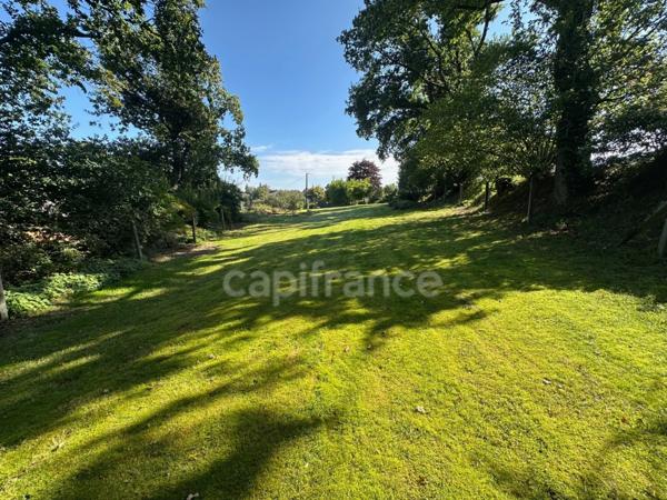 EXCLUSIVITÉ - Terrain à vendre - Lieu dit LANNOUENNEC - CARHAIX PLOUGUER (29)