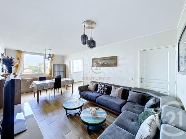 Appartement T3 à vendre  3 pièces - 79,54 m 2   LYON  - 69008