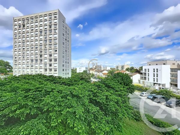 Appartement T3 à vendre  3 pièces - 79,54 m 2   LYON  - 69008