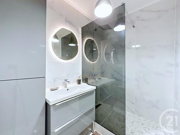 Appartement T3 à vendre  3 pièces - 79,54 m 2   LYON  - 69008