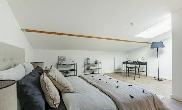 Appartement T5 avec Terrasse et Parking au dernier étage