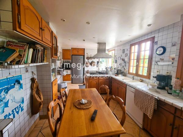 Maison à Septeuil, 78790 - 8 pièces 160m²