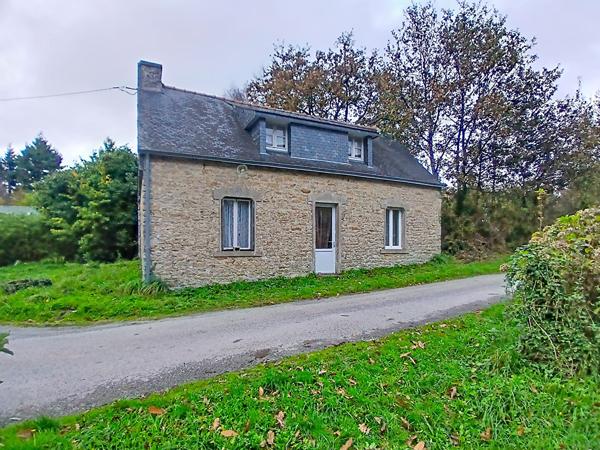 PENTY EN PIERRE - LE FAOUËT - 2 pièces - 40 m²