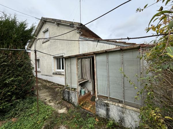 Villiers-sur-Morin (77580) Maison à rénover - jardin