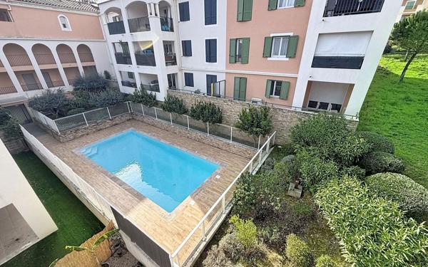 Appartement à vendre    3 pièces • 54,20 m2 Roquefort-les-Pins