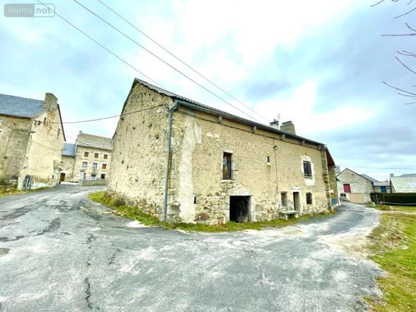 Maison à vendre à Saint-Chély-d'Apcher en Lozère (48200), ref : 48032-207