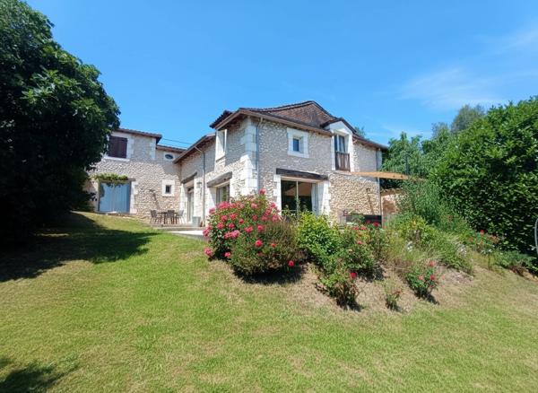 Maison à vendre à Neuvic (24190) - Dordogne