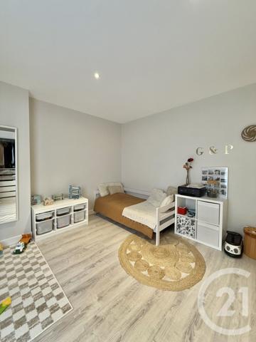 Appartement F4 à vendre  4 pièces - 85,44 m2 MOULINS - 03