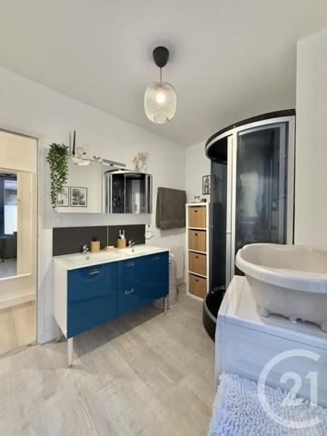 Appartement F4 à vendre  4 pièces - 85,44 m2 MOULINS - 03