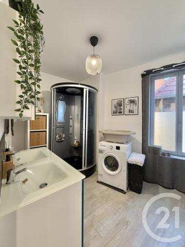 Appartement F4 à vendre  4 pièces - 85,44 m2 MOULINS - 03