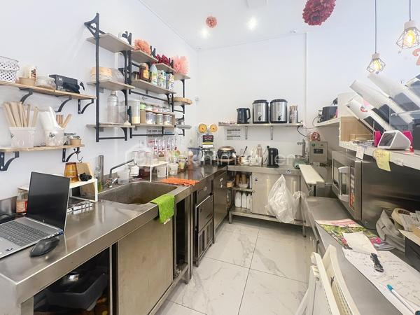 Fonds de commerce de 24 m²