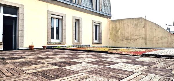 A vendre Bretagne-Finistere-Douarnenez-centre ville-Maison- 18 pièces-Terrasse-Jardin-local commercial