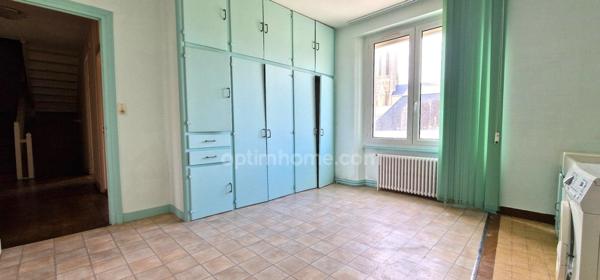 A vendre Bretagne-Finistere-Douarnenez-centre ville-Maison- 18 pièces-Terrasse-Jardin-local commercial