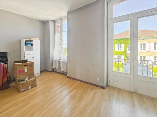 Maison 7 pièces 184 m² CAZAUBON (32)