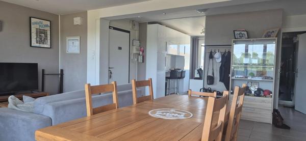 Bourg-en-Bresse – Bel appartement T4 rénové à deux pas de l’église de Brou