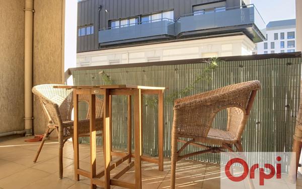 Appartement à vendre    3 pièces • 72 m2 Issy-les-Moulineaux