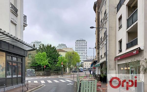 Appartement à vendre    3 pièces • 72 m2 Issy-les-Moulineaux
